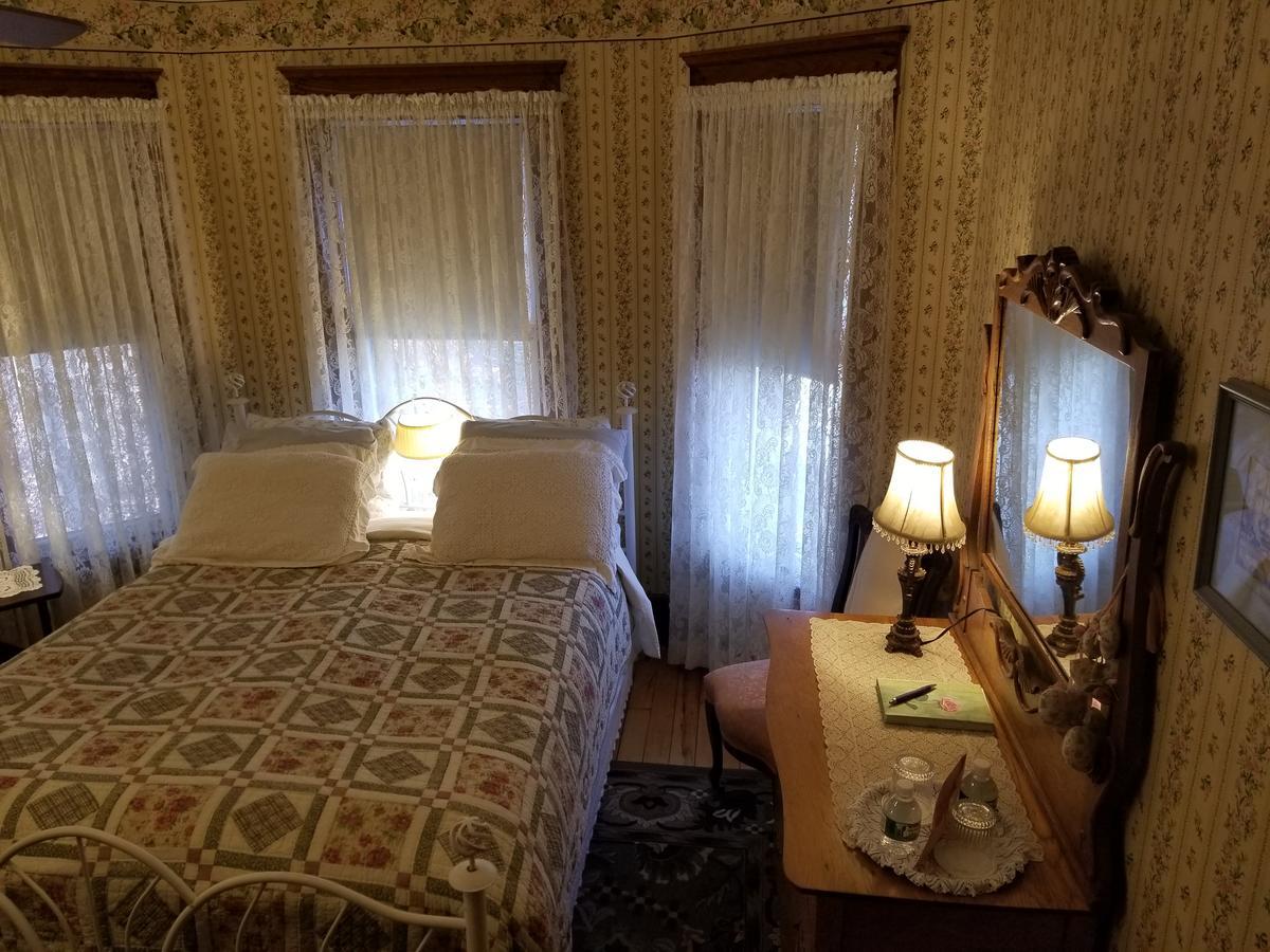 Rose & Thistle Bed & Breakfast Cooperstown Eksteriør billede
